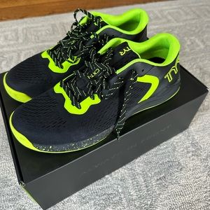 TYR CXT-1 Special Edition Black - Florescent Yellow Size 10.5